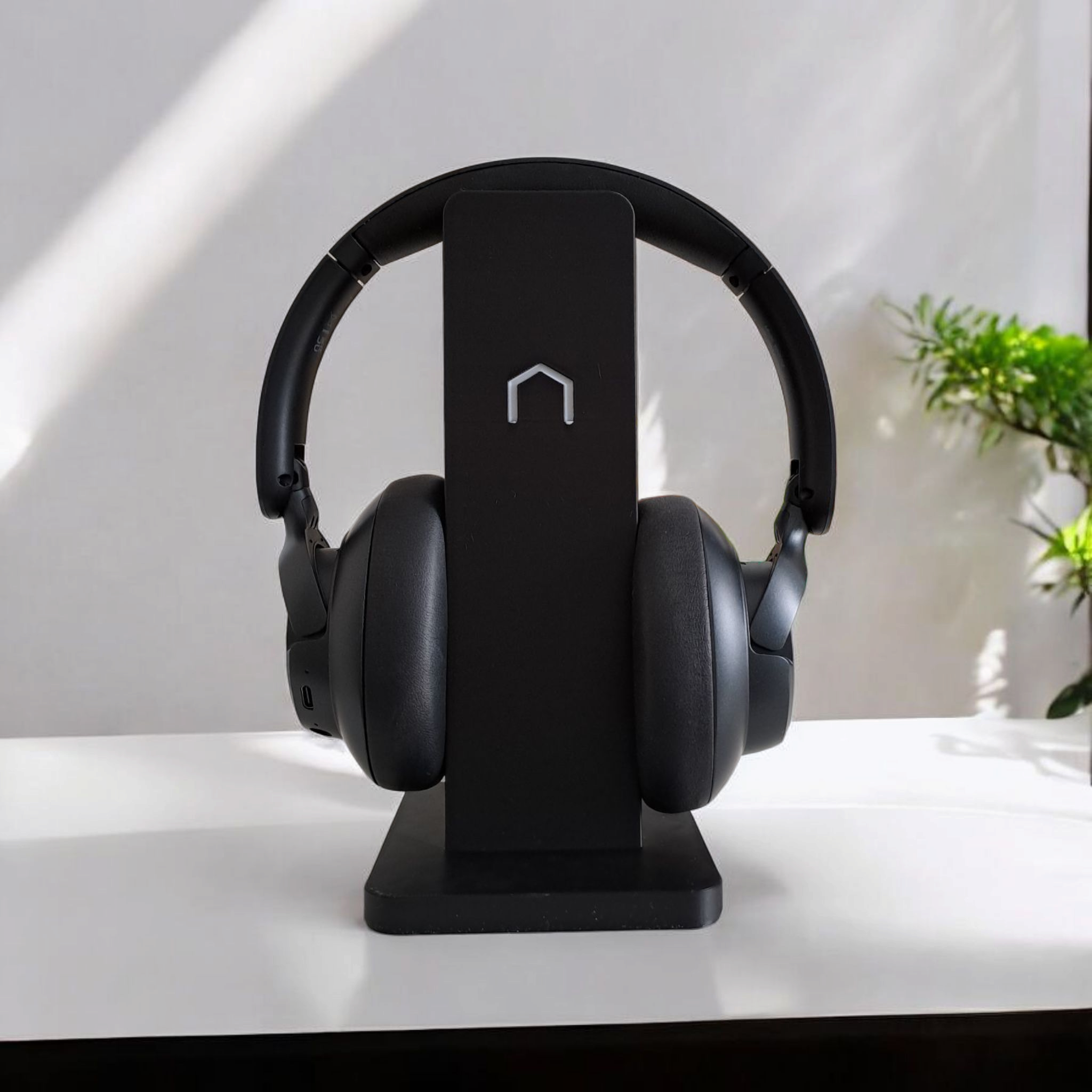 Minimalist Headphone Stand - View 10